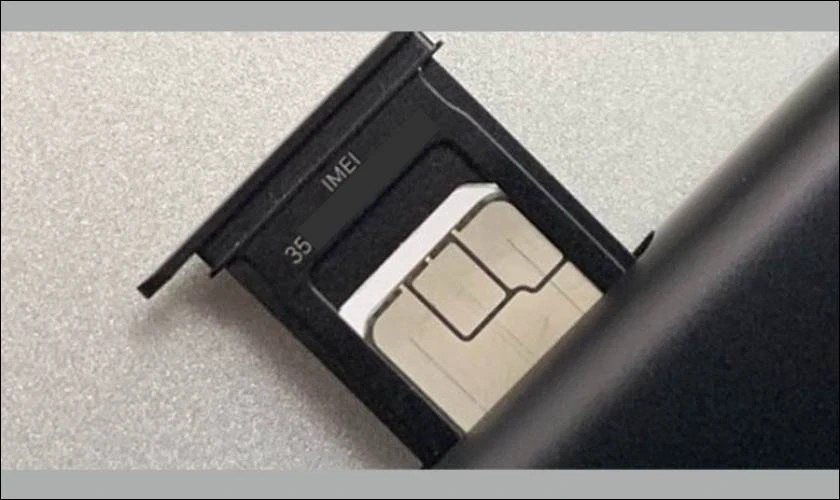 Kiểm tra imei qua khe sim iphone