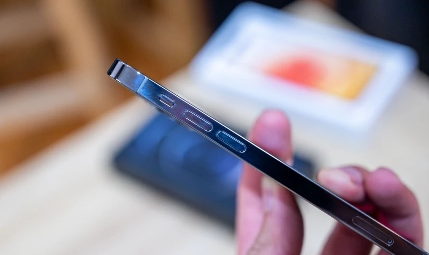kiểm tra phím cứng iphone 12 pro max cũ