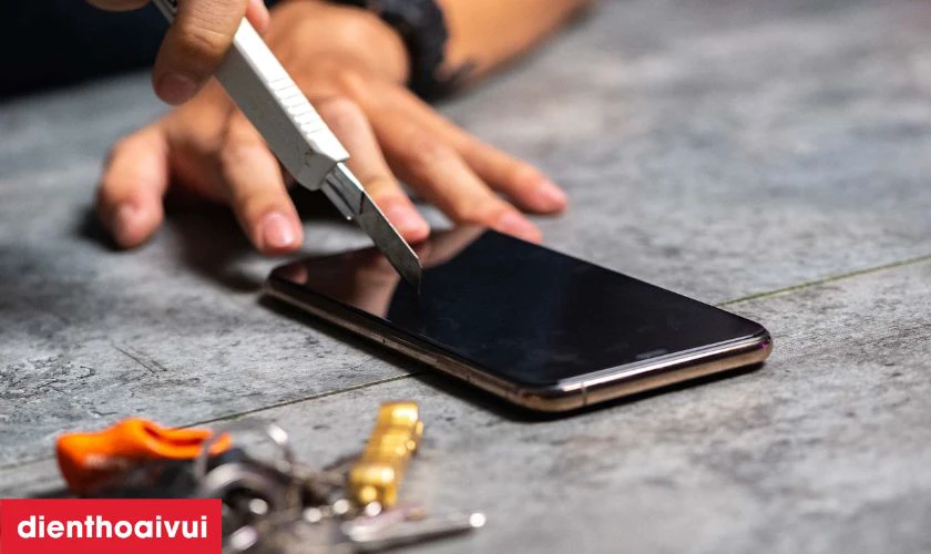 miếng dán cường lực bảo vệ màn hình samsung khỏi va đập