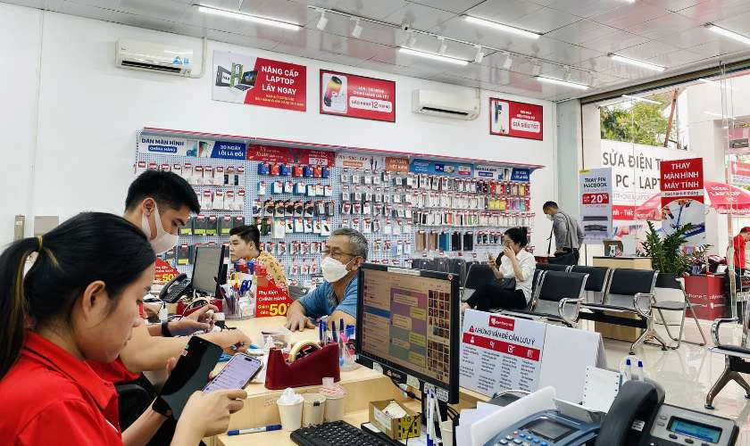 sửa lỗi m&agrave;n h&igrave;nh bị giật nhấp nh&aacute;y li&ecirc;n tục tại điện thoại vui