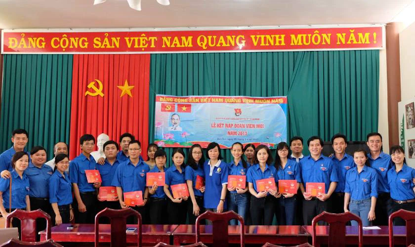 l&ecirc;̃ k&ecirc;́t nạp đoàn vi&ecirc;n kỉ ni&ecirc;̣m ngày 26 tháng 3