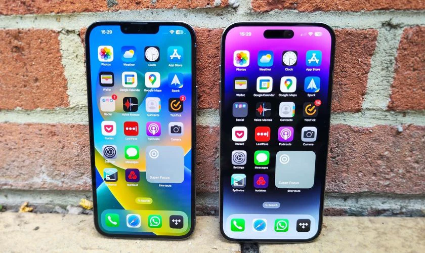 so sánh ngoại hình iphone 13 pro max vs 14 pro max