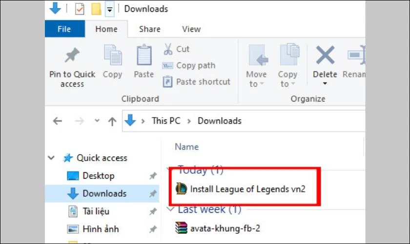 download riot client