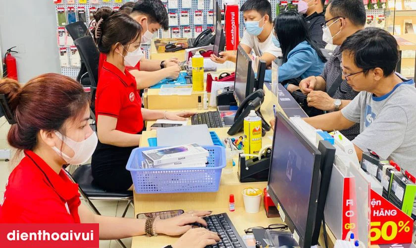 dịch vụ thay camera trước tại Điện Thoại Vui 