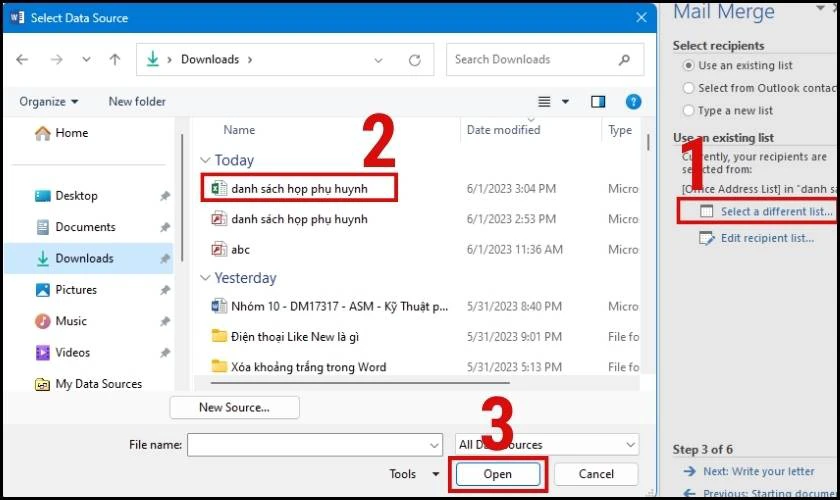 Mở tệp danh s&aacute;ch tạo sẵn 